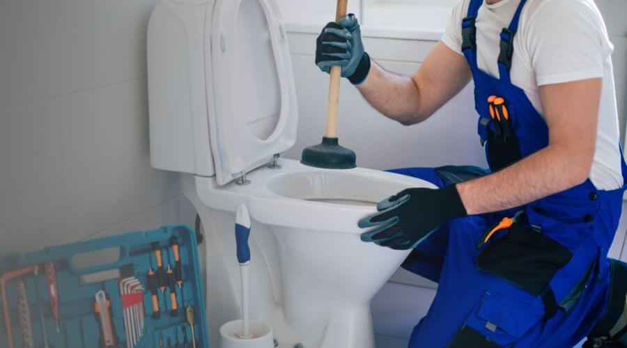 sewer line plumber in Manhattan Beach, CA